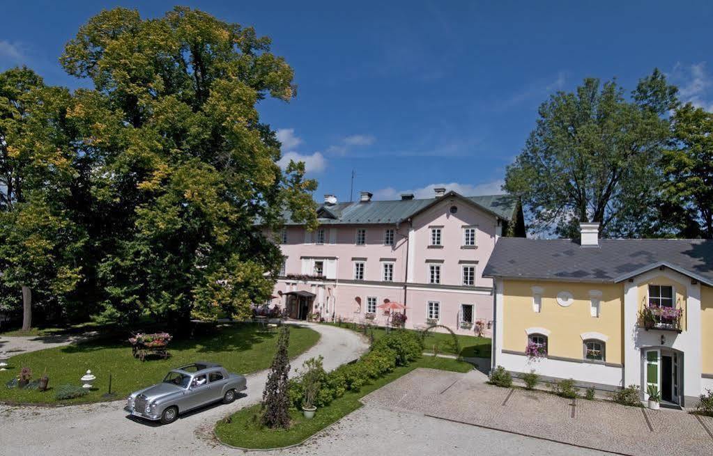 Schlosshotel Zamek Zdíkov Exterior foto